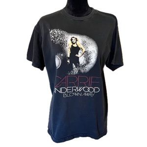 CARRIE UNDERWOOD Concert T-Shirt Blown Away 2012 Tour T-shirt Sz M